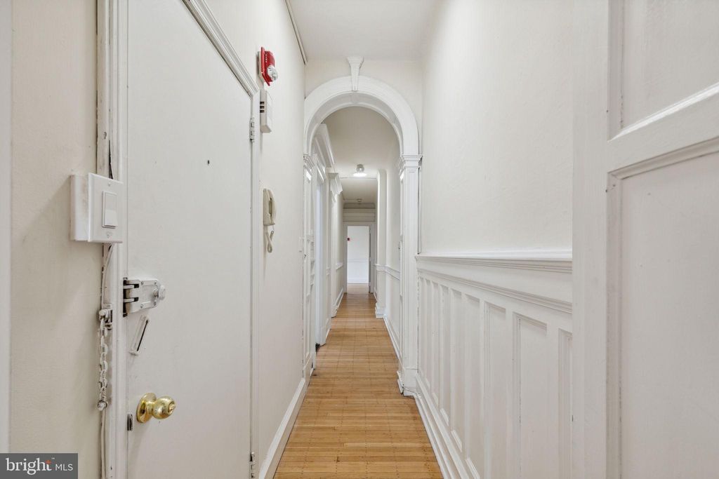 Photo of 131 S 18th Street #3, PHILADELPHIA, PA 19103 (MLS # PAPH2553462)