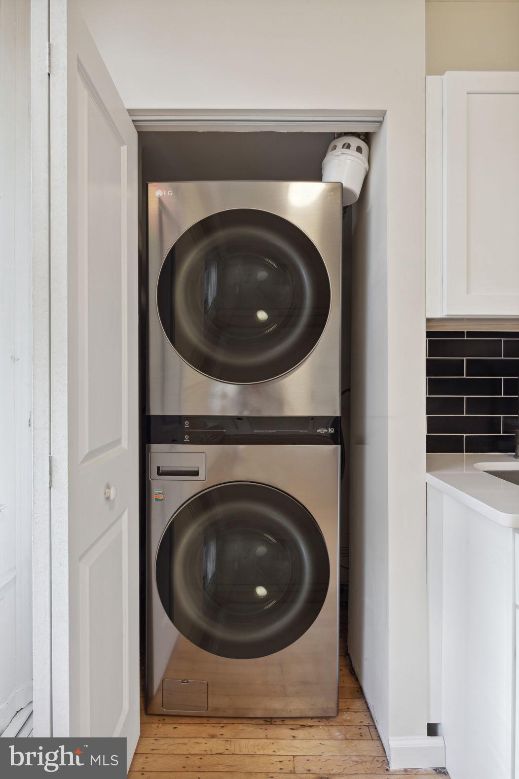 RITTENHOUSE SQUARE - Residential Lease