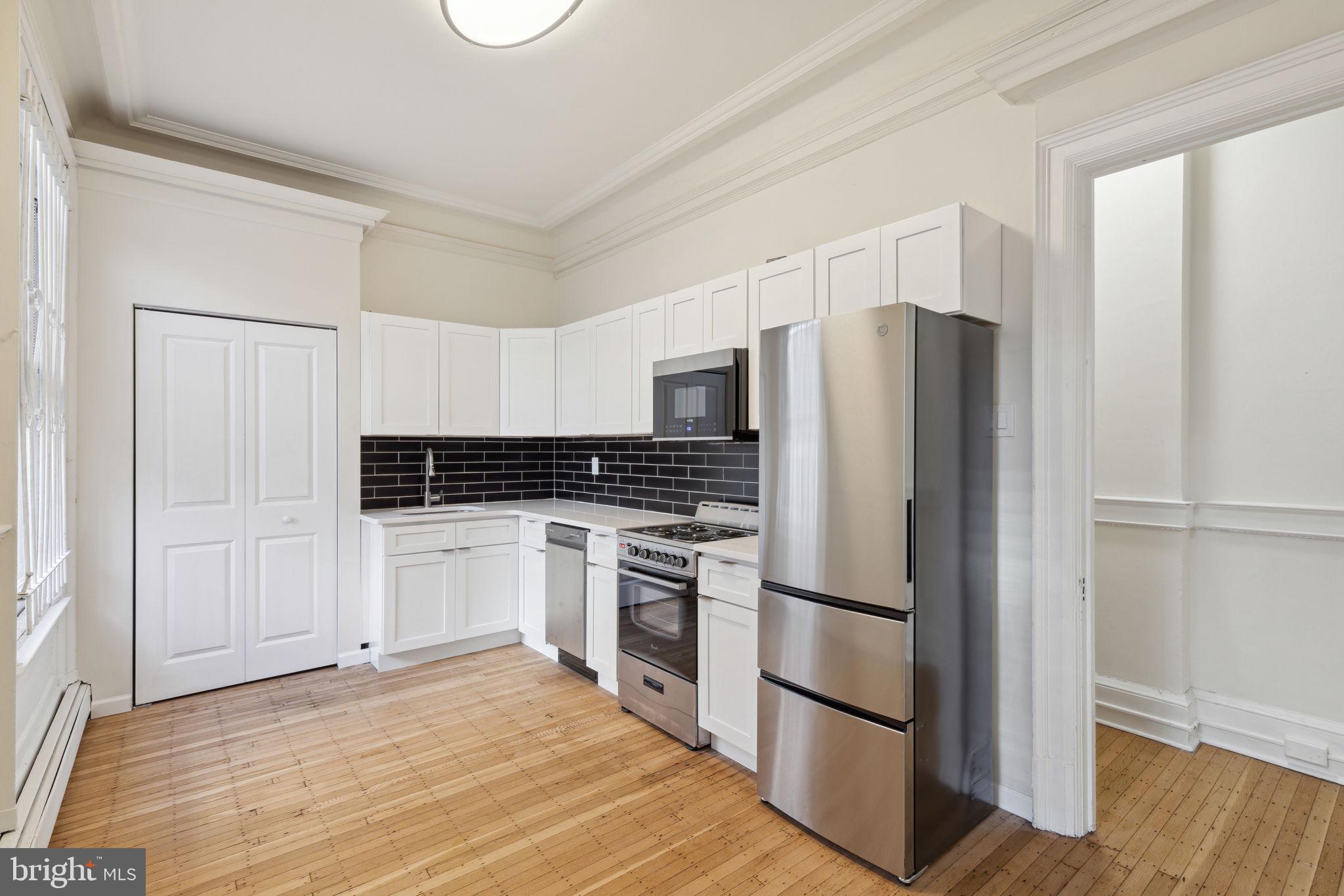 RITTENHOUSE SQUARE - Residential Lease