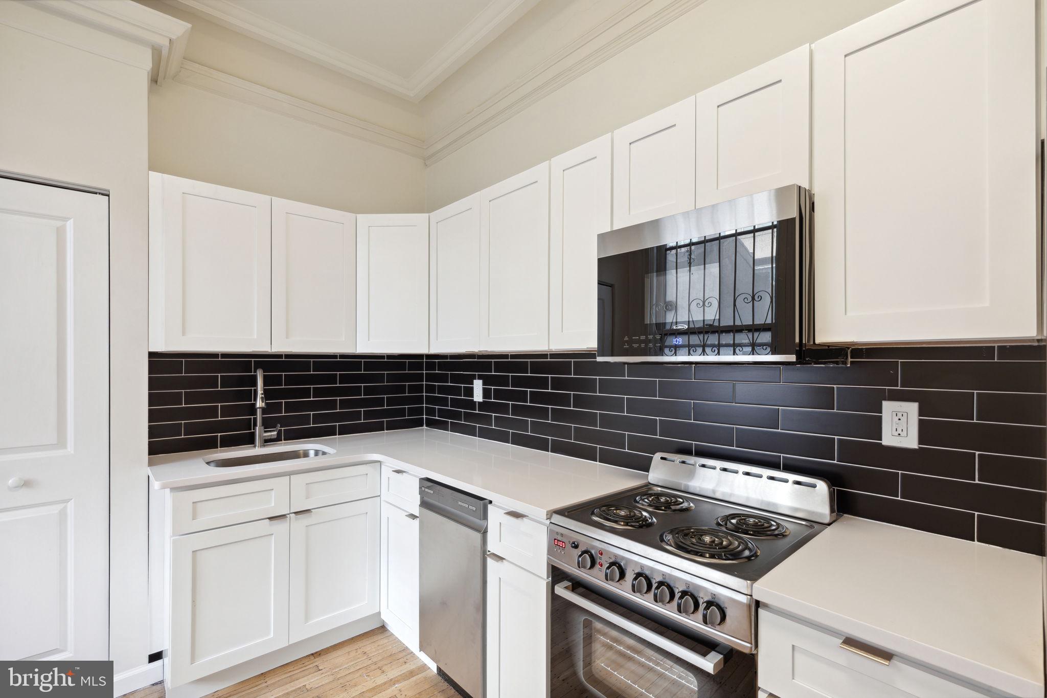 RITTENHOUSE SQUARE - Residential Lease