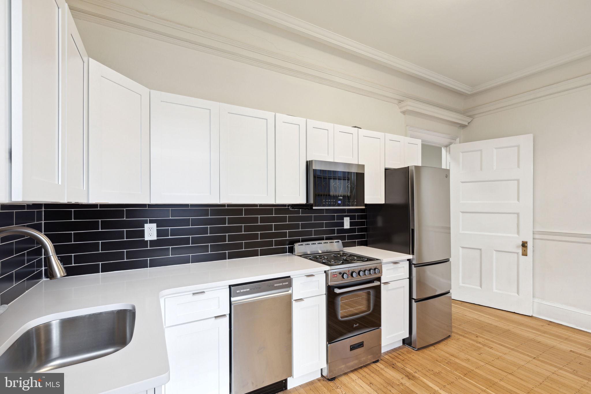 RITTENHOUSE SQUARE - Residential Lease