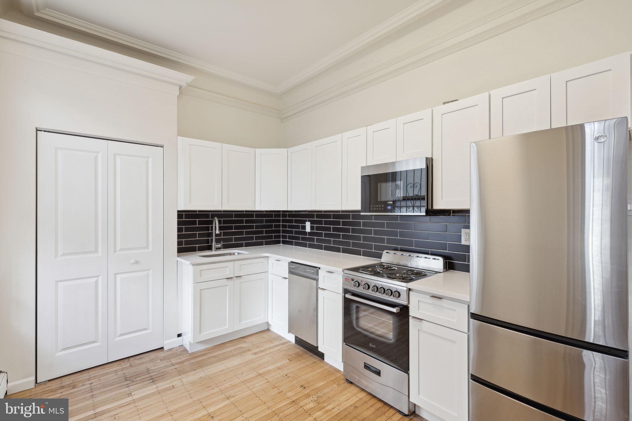 RITTENHOUSE SQUARE - Residential Lease