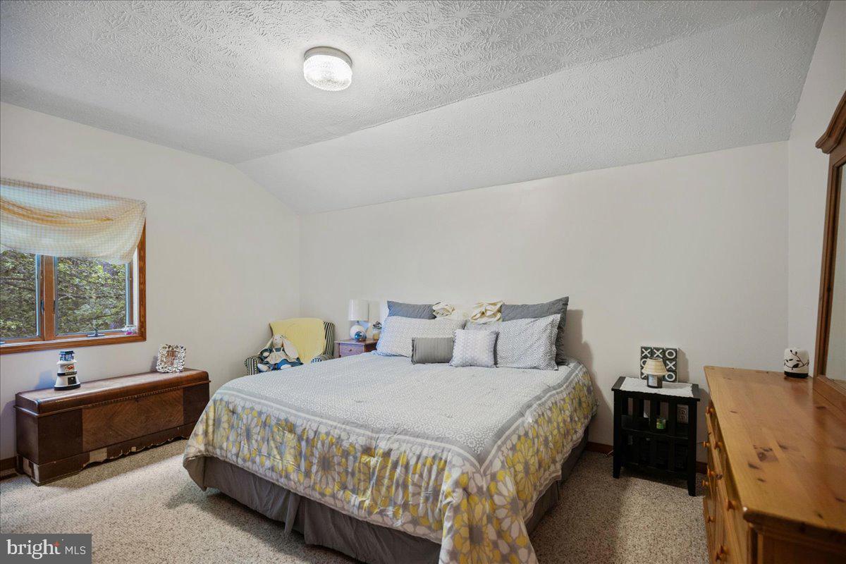 CLARKES LANDING - Residential