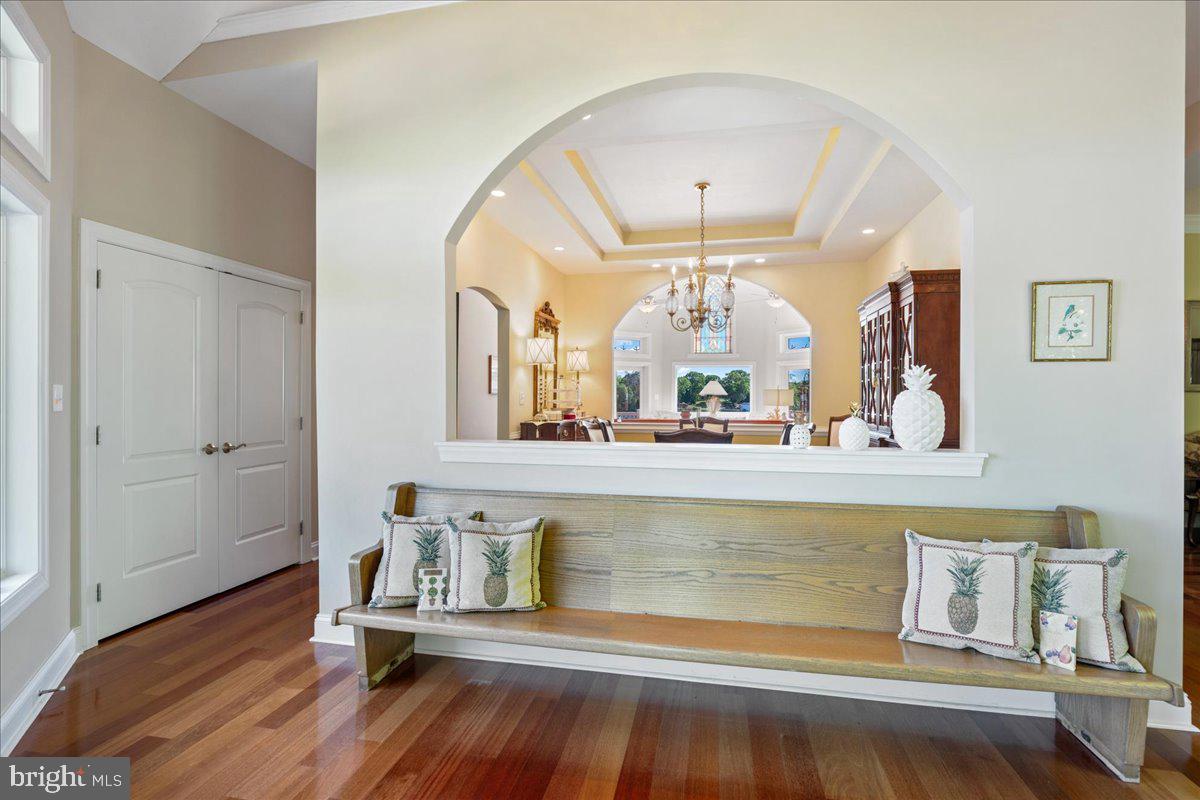 CLARKES LANDING - Residential