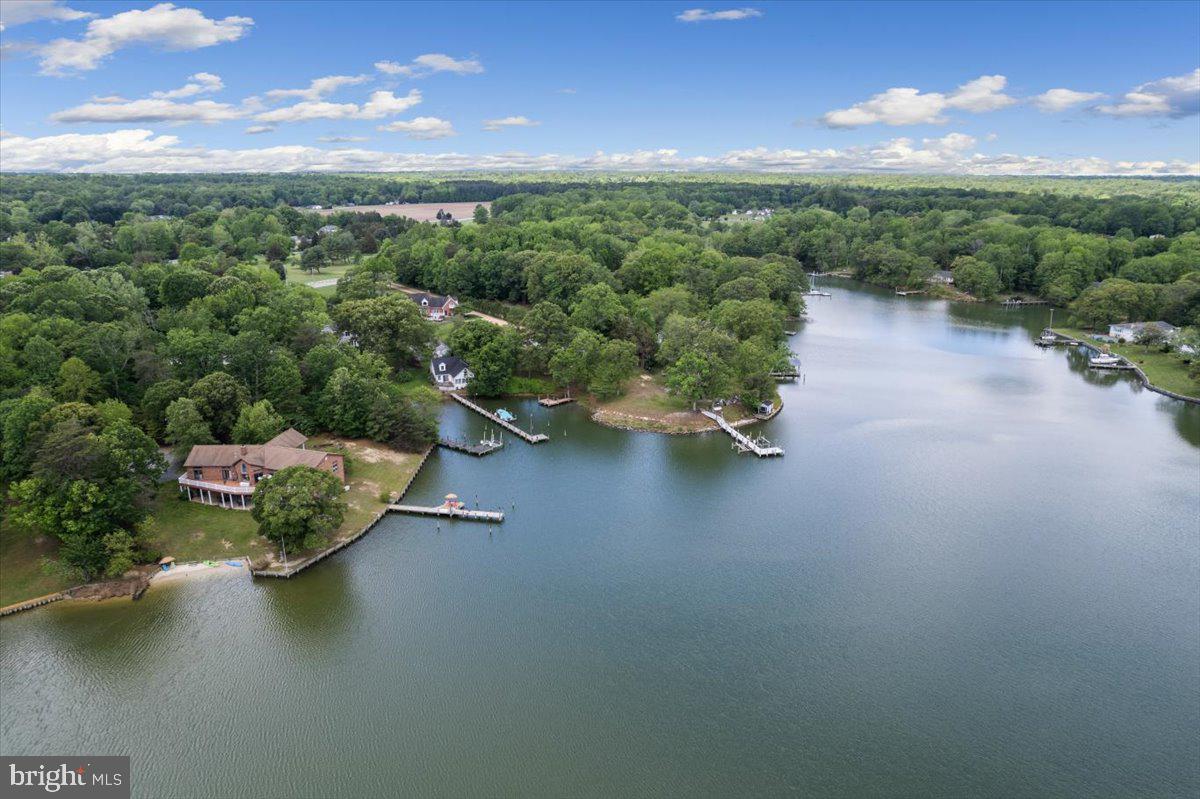 CLARKES LANDING - Residential