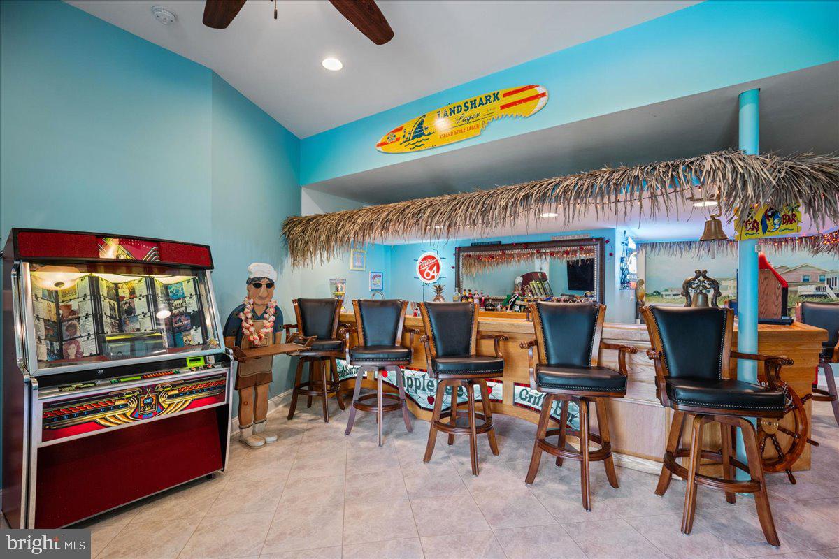 CLARKES LANDING - Residential