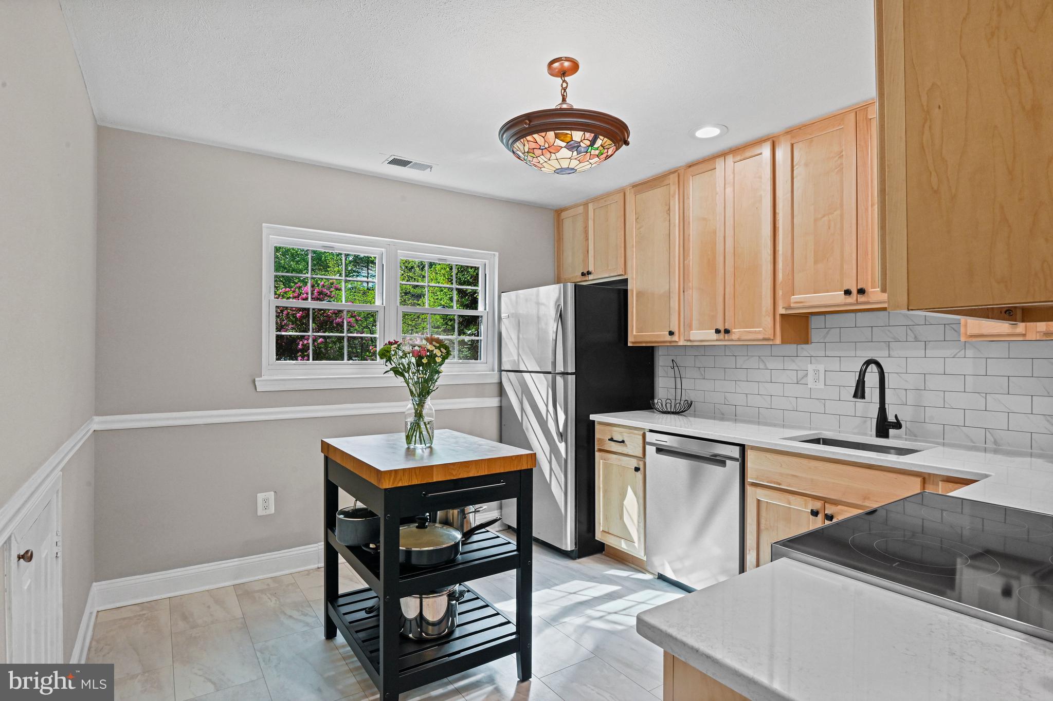 BOSTON RIDGE - Residential