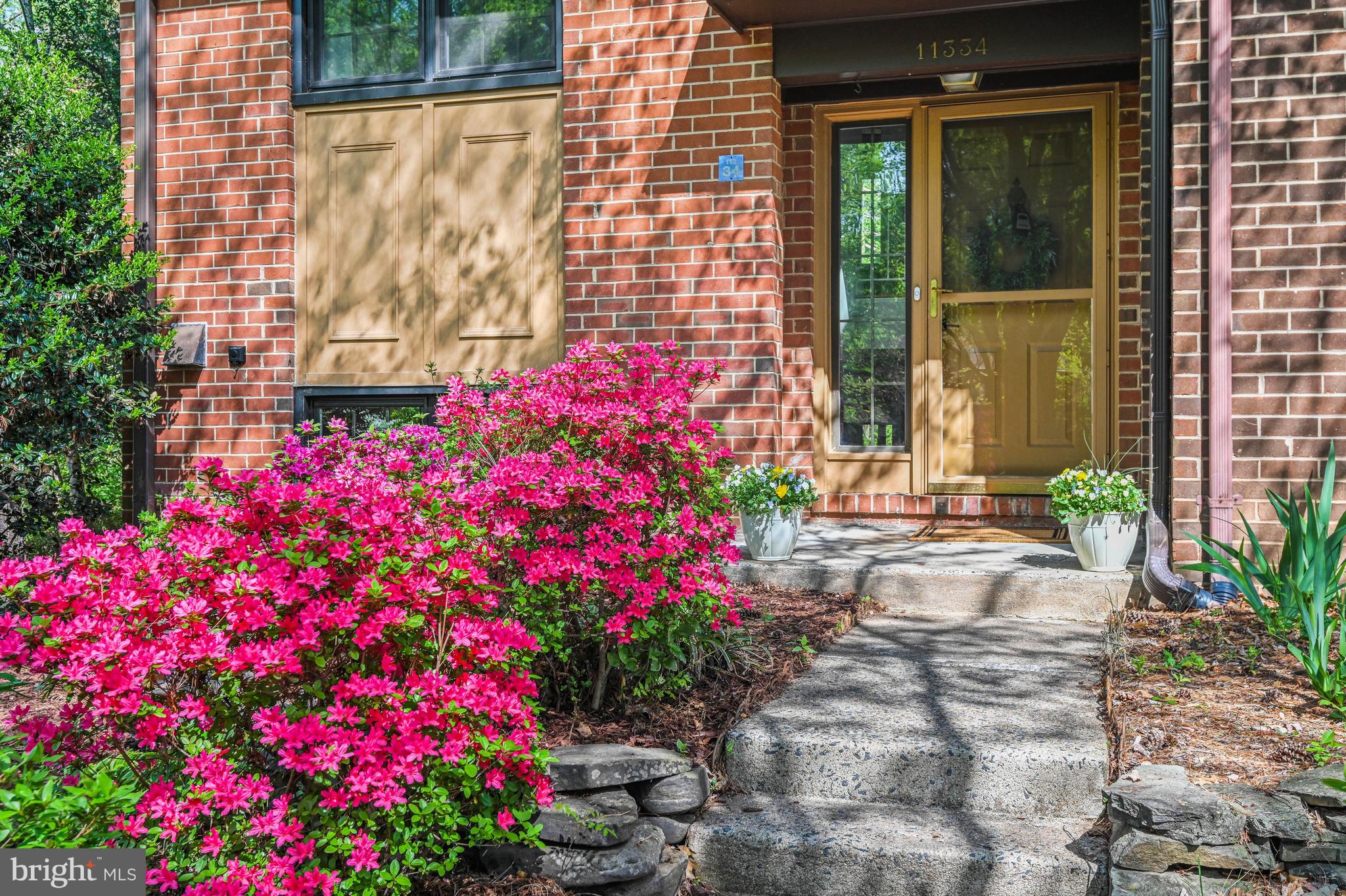 11334 HEADLANDS COURT