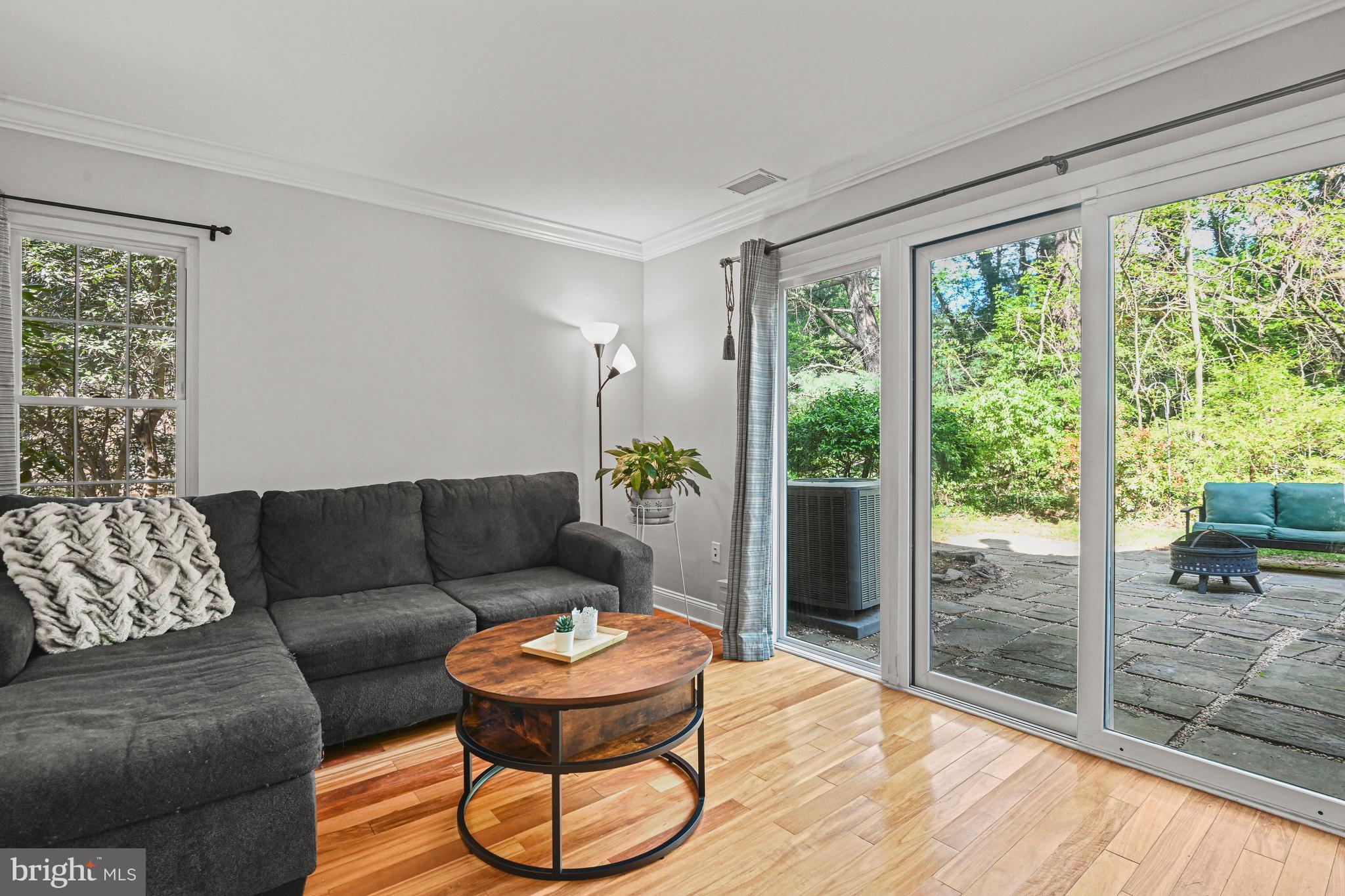 BOSTON RIDGE - Residential