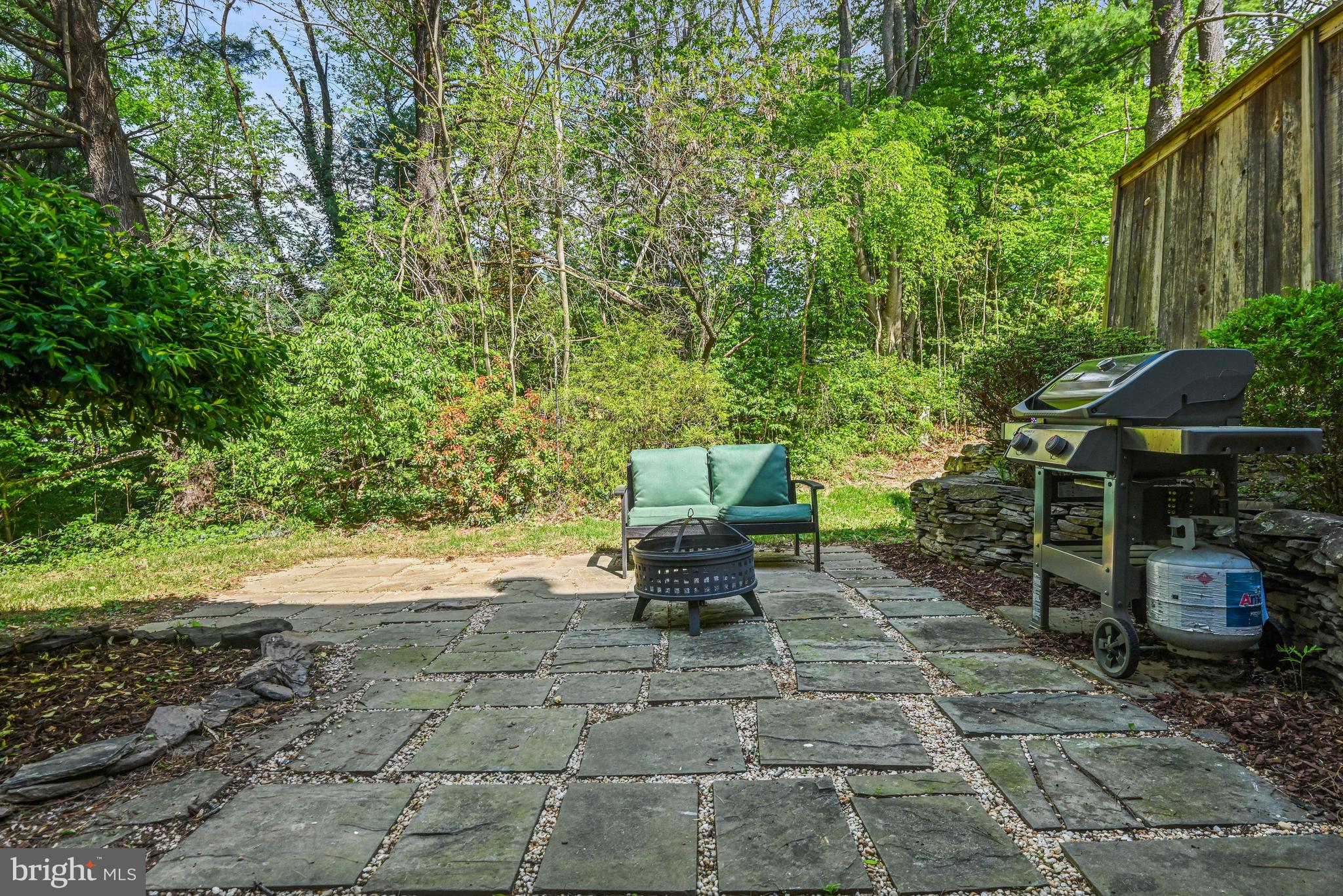 BOSTON RIDGE - Residential