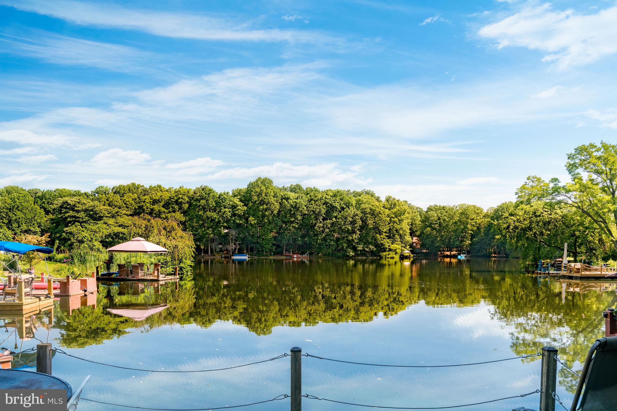 BOSTON RIDGE - Residential