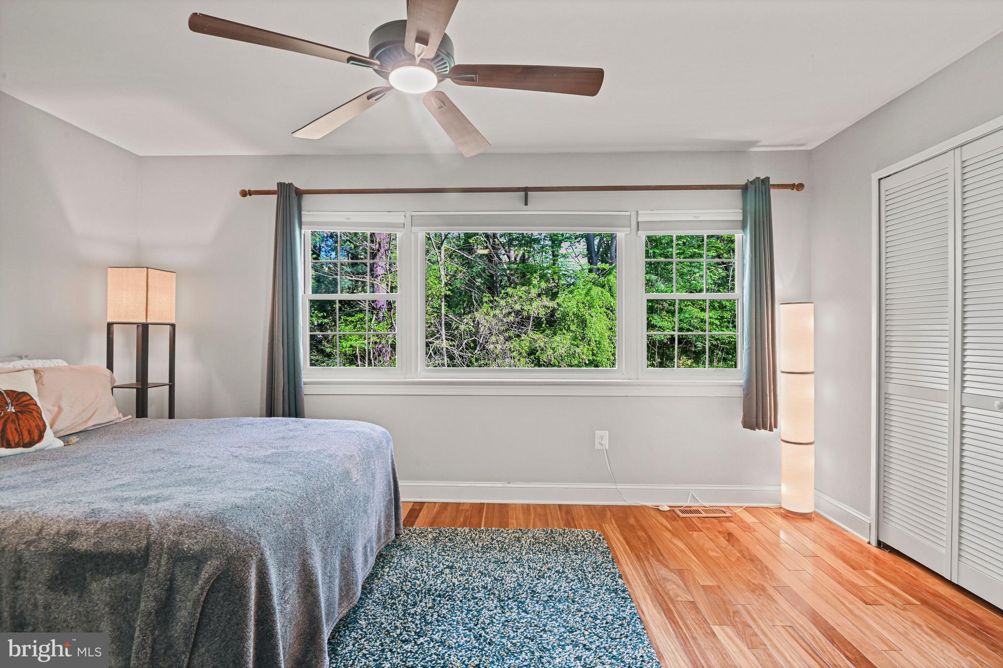 BOSTON RIDGE - Residential