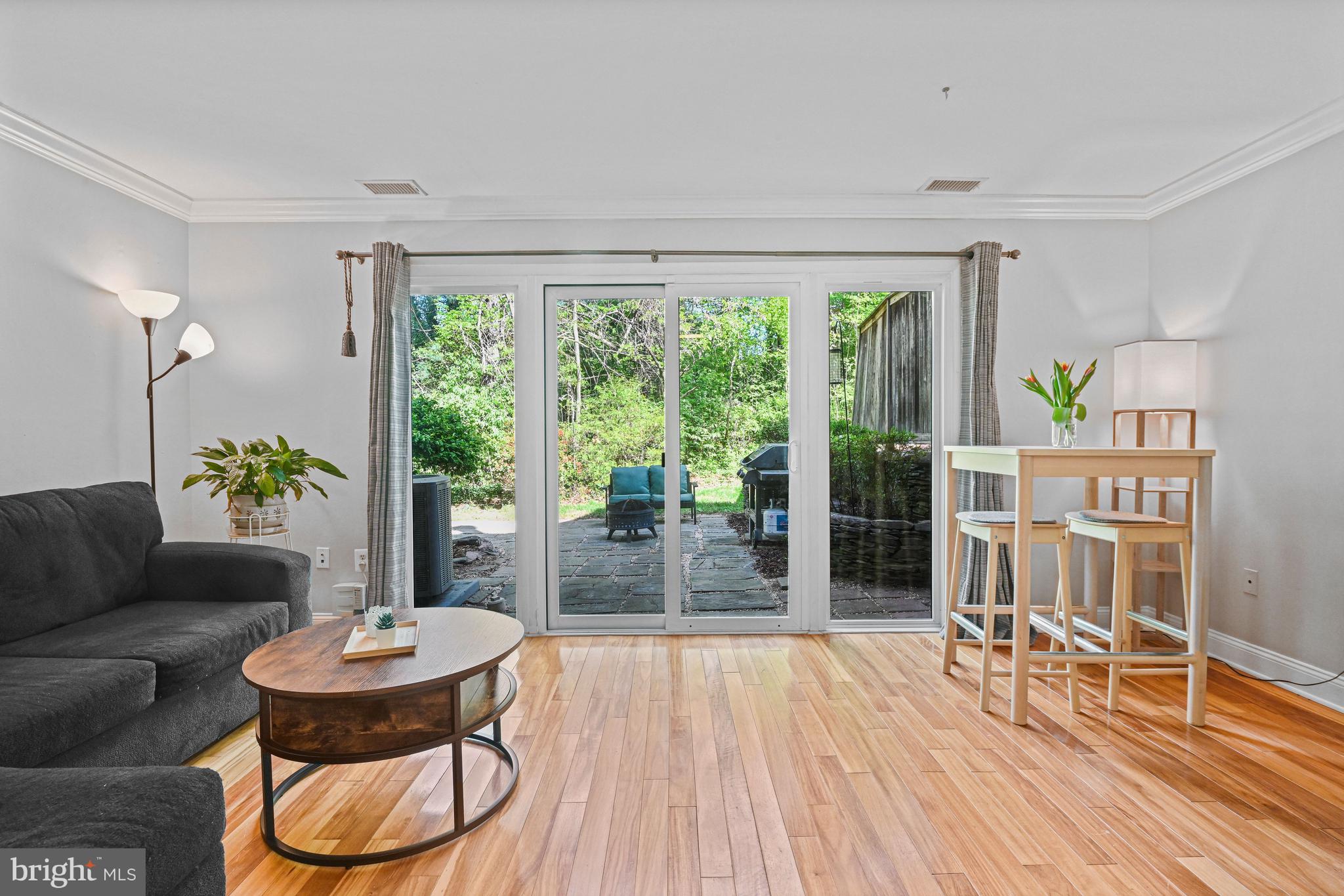 BOSTON RIDGE - Residential