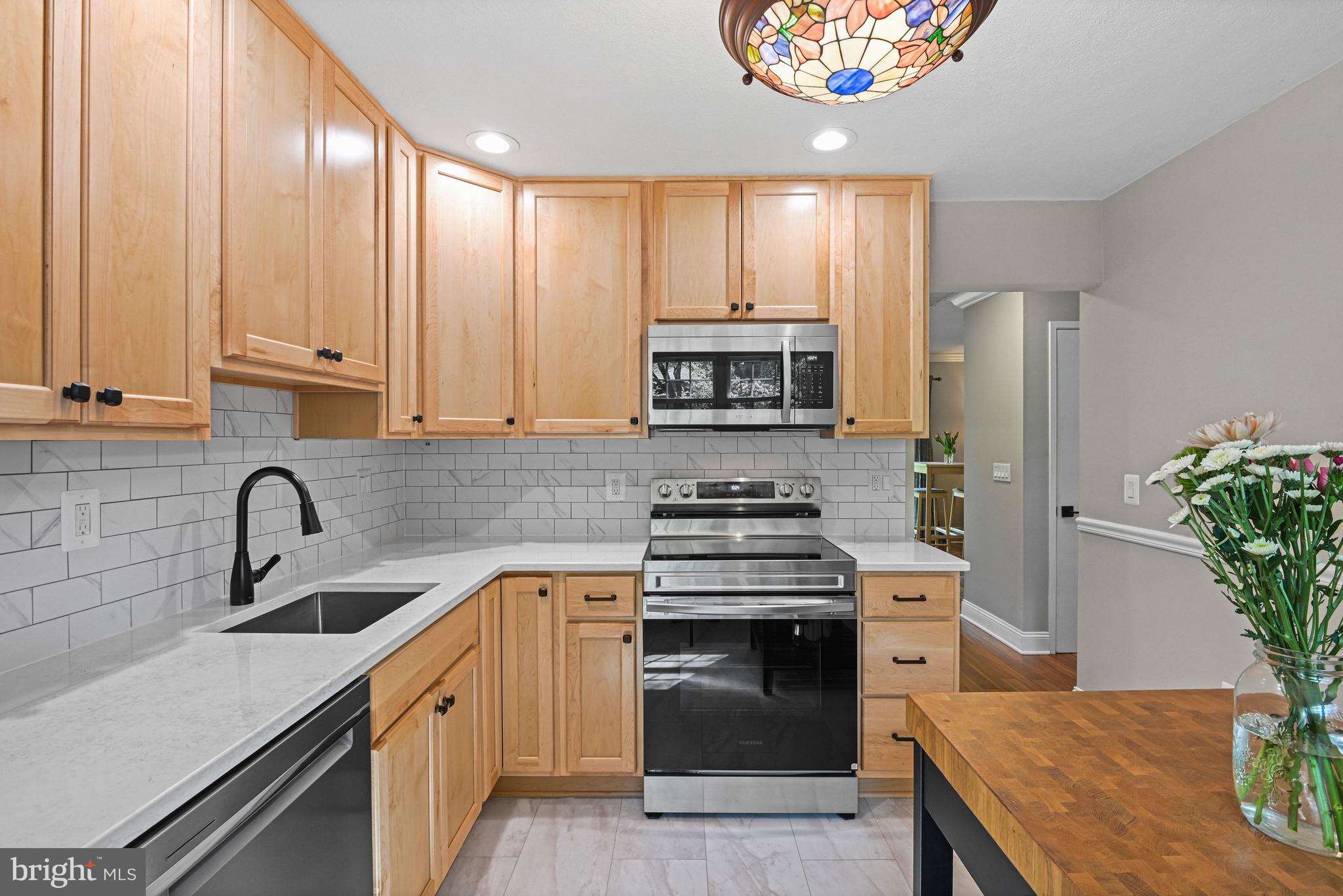 BOSTON RIDGE - Residential