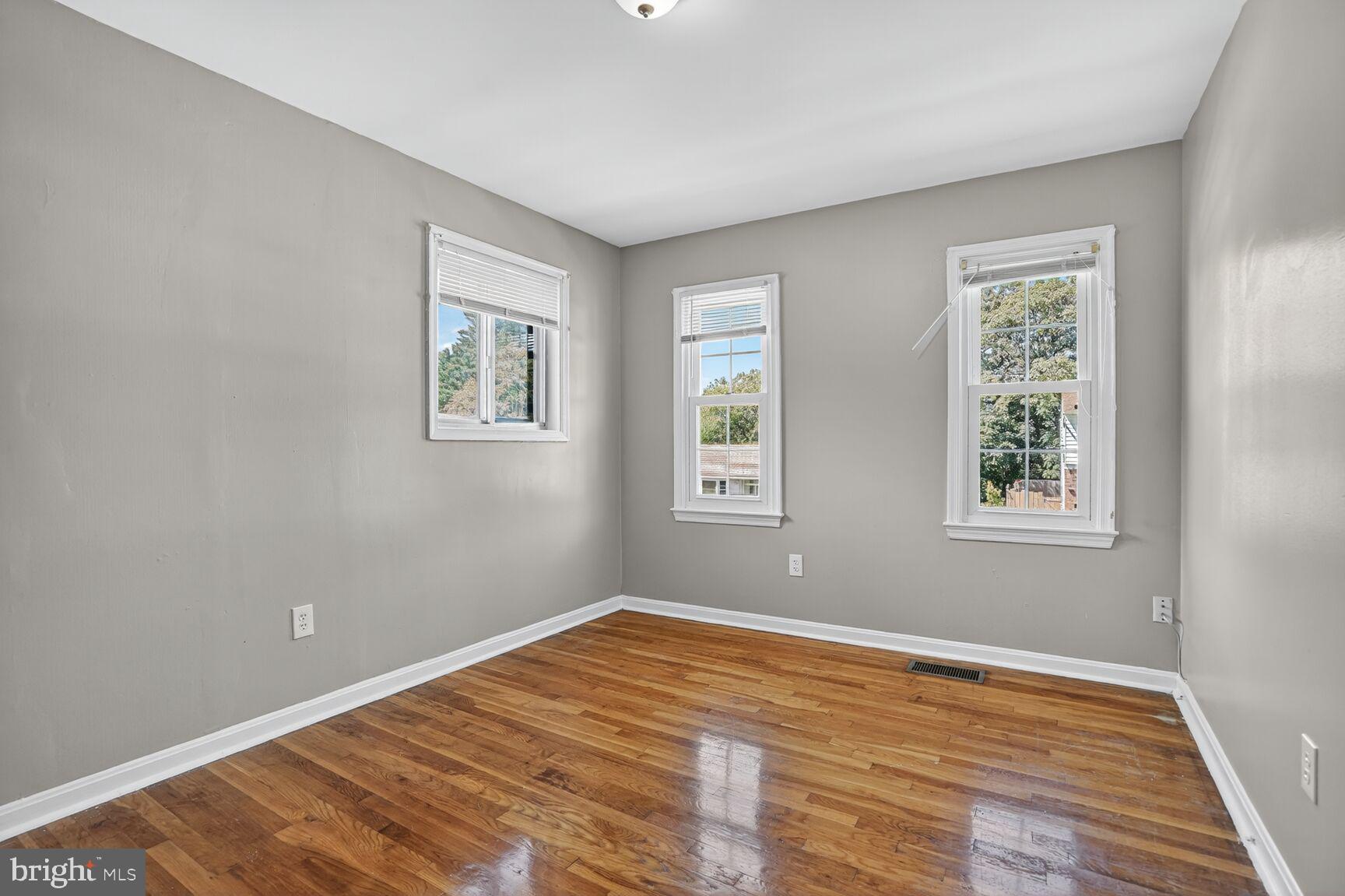 SQUIRES HILL - Residential Lease