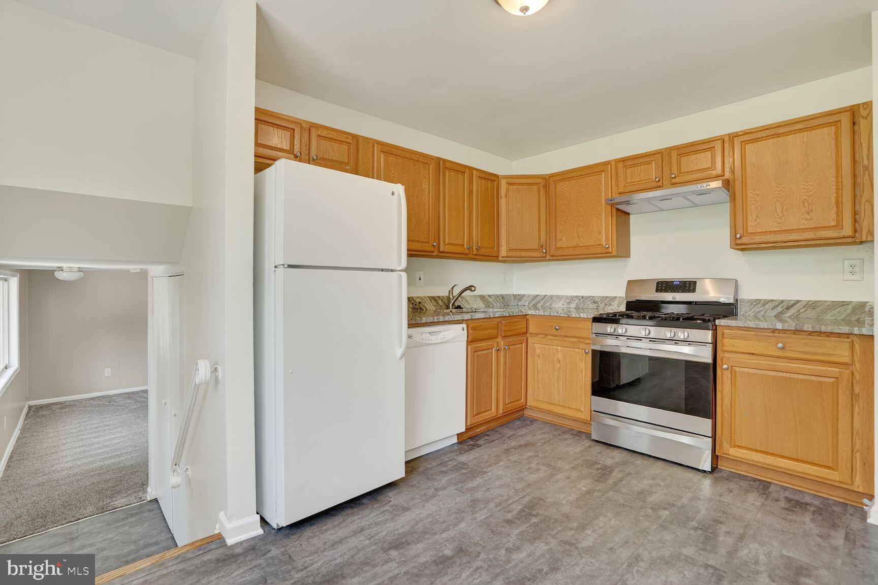 SQUIRES HILL - Residential Lease