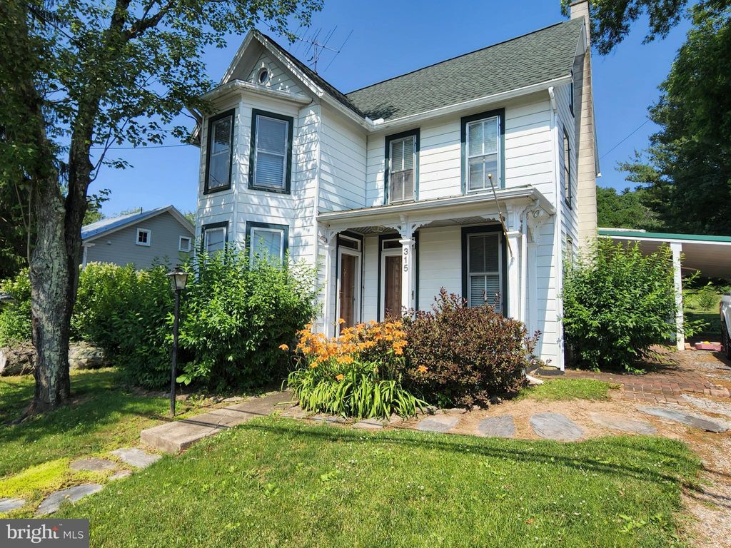 Photo of 315 High Street, CASHTOWN, PA 17310 (MLS # PAAD2020616)