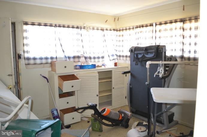 SNOWBALL GATE - Residential