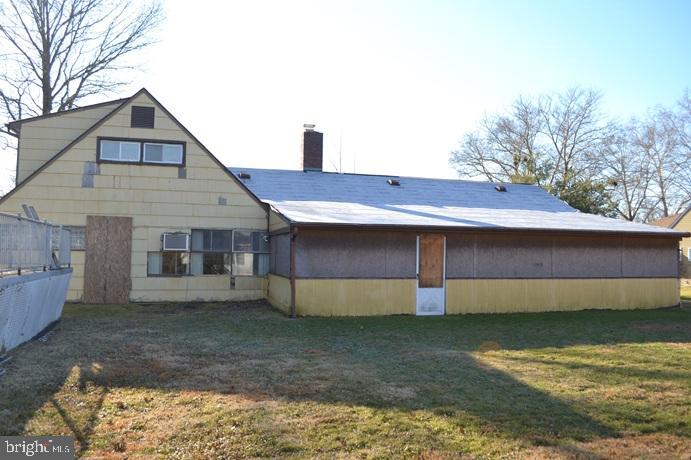 SNOWBALL GATE - Residential