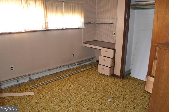 SNOWBALL GATE - Residential