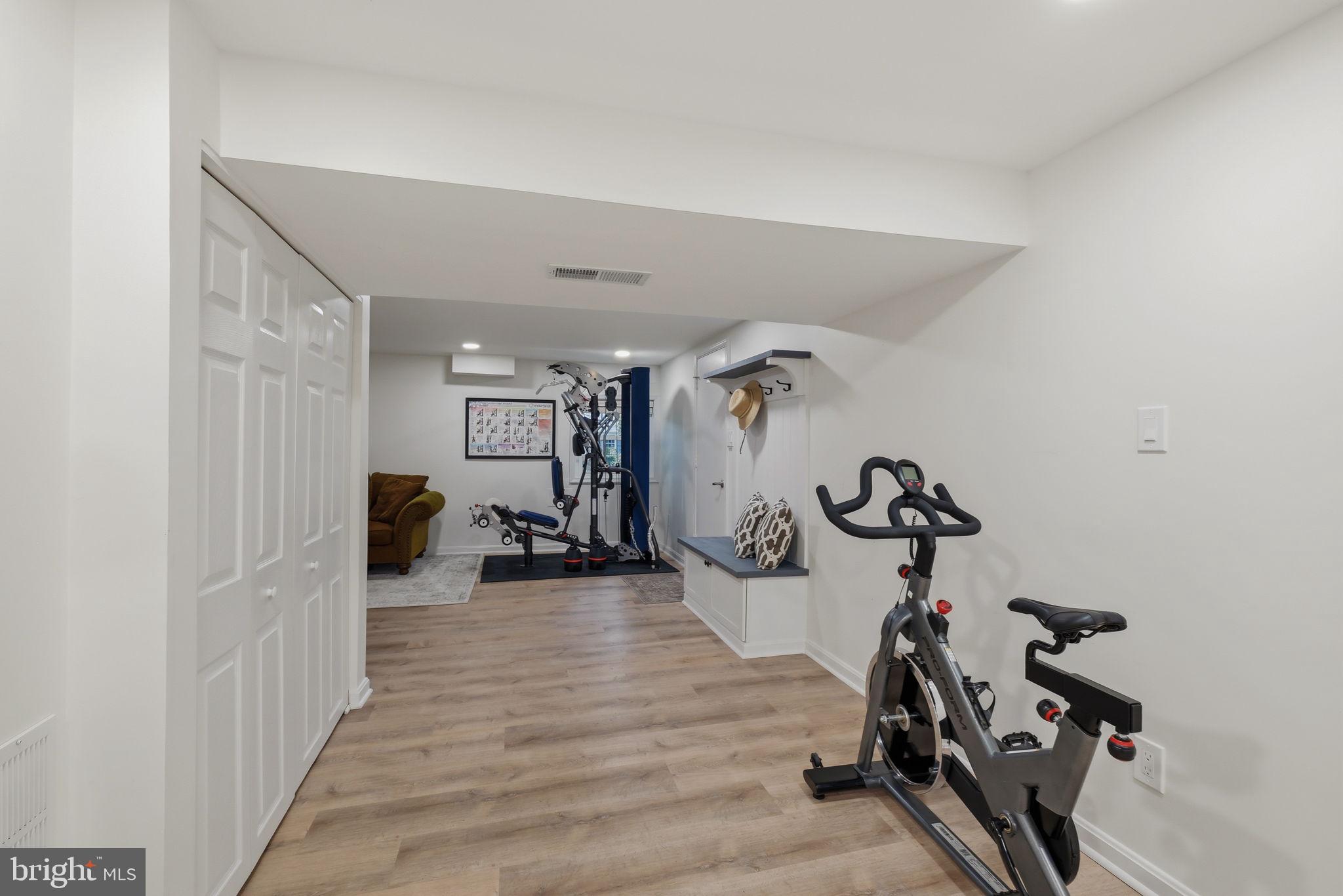 OLD FARM - Residential