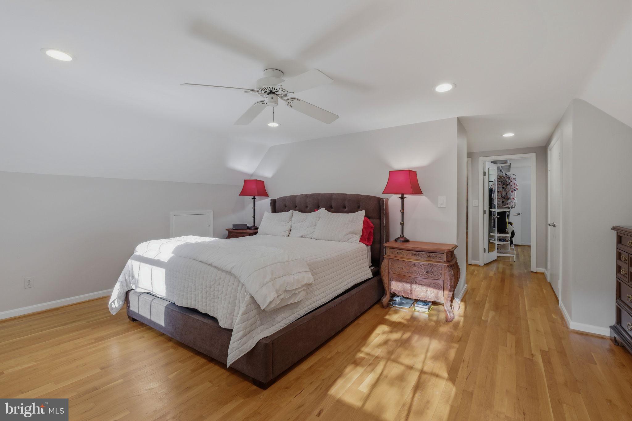 OLD FARM - Residential