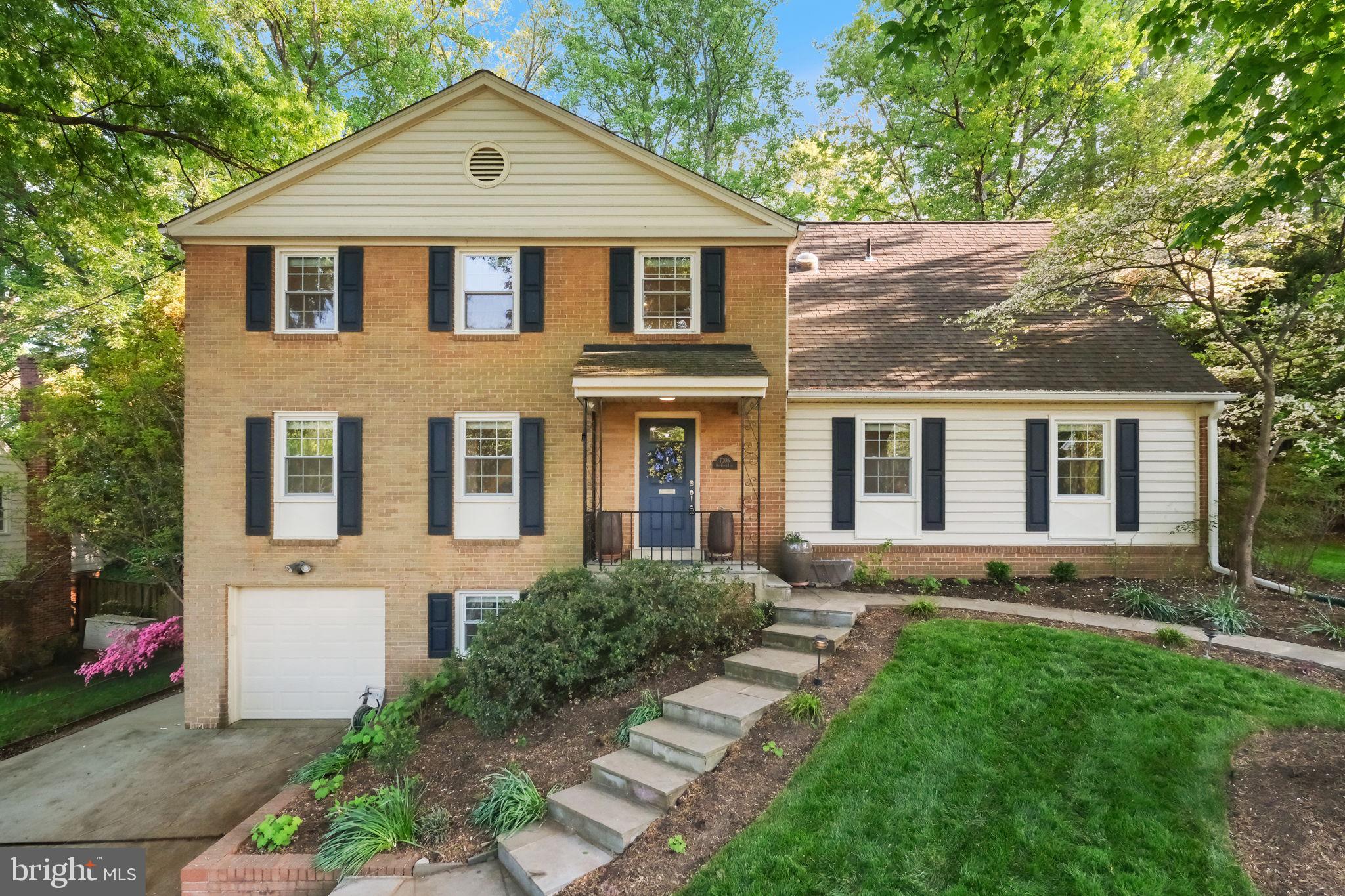 OLD FARM - Residential