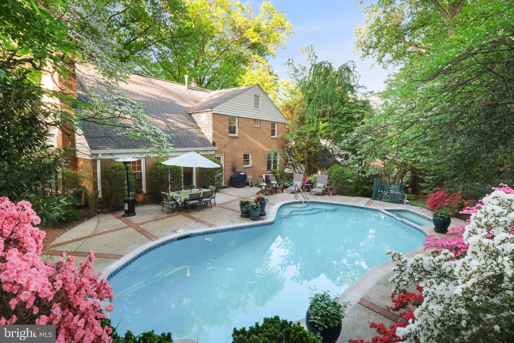 OLD FARM - Residential