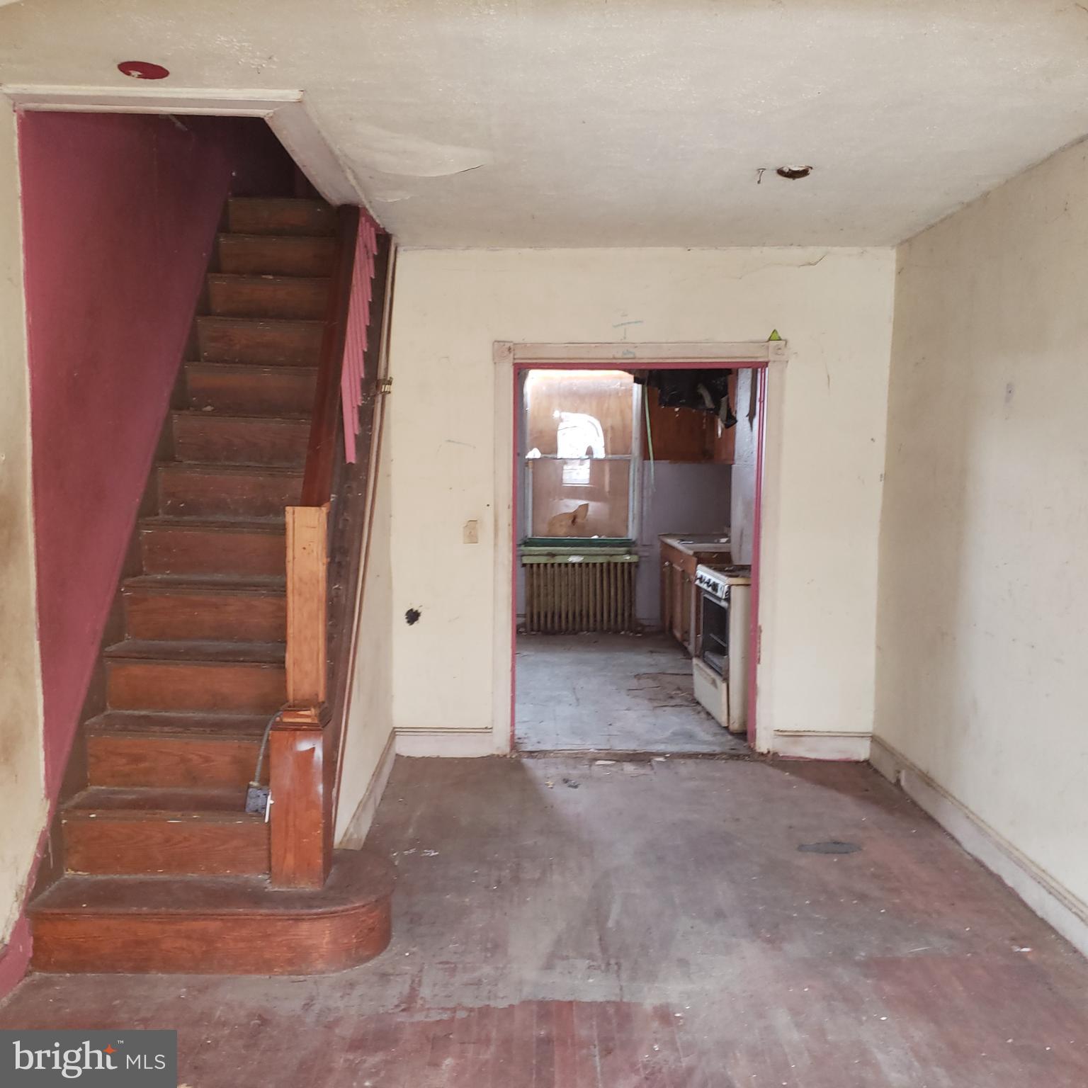 EAST SIDE - Residential