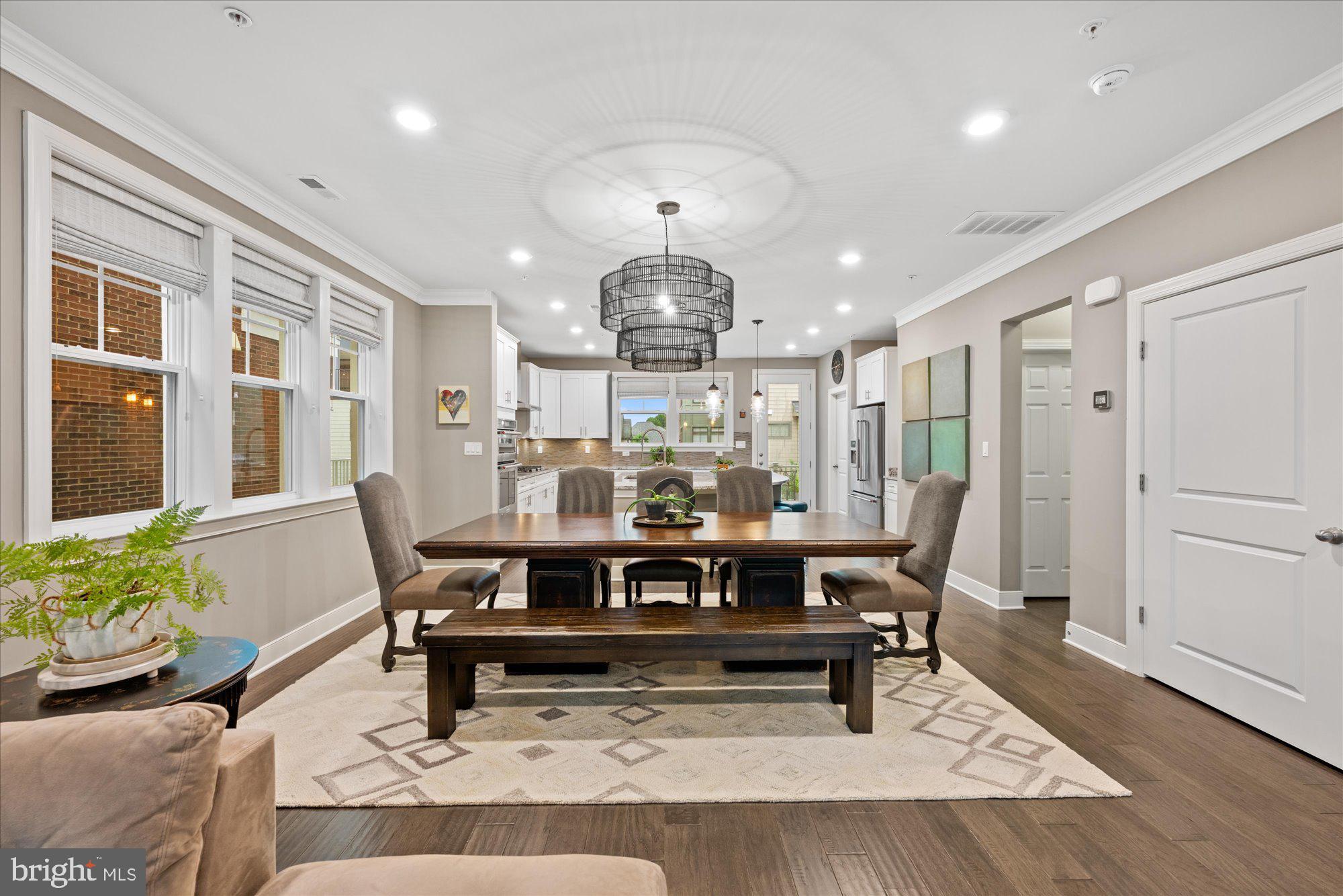 511 CROWN PARK AVENUE