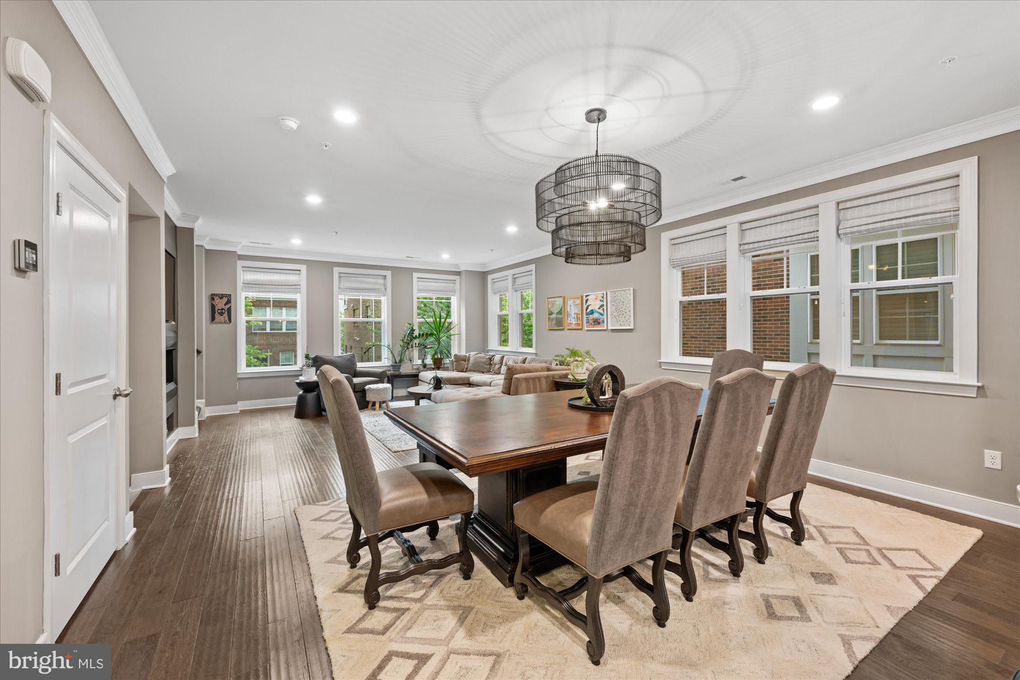 511 CROWN PARK AVENUE