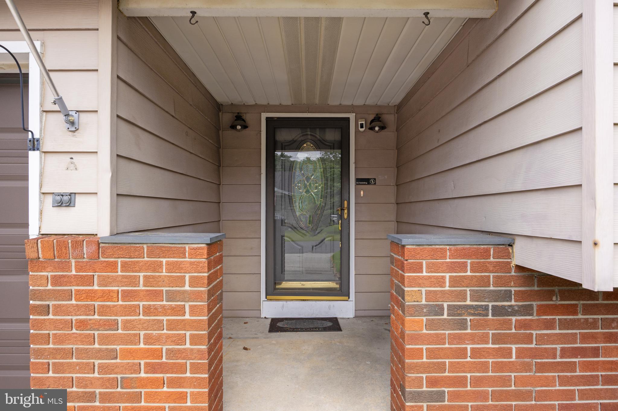 1174 BENNETT DRIVE