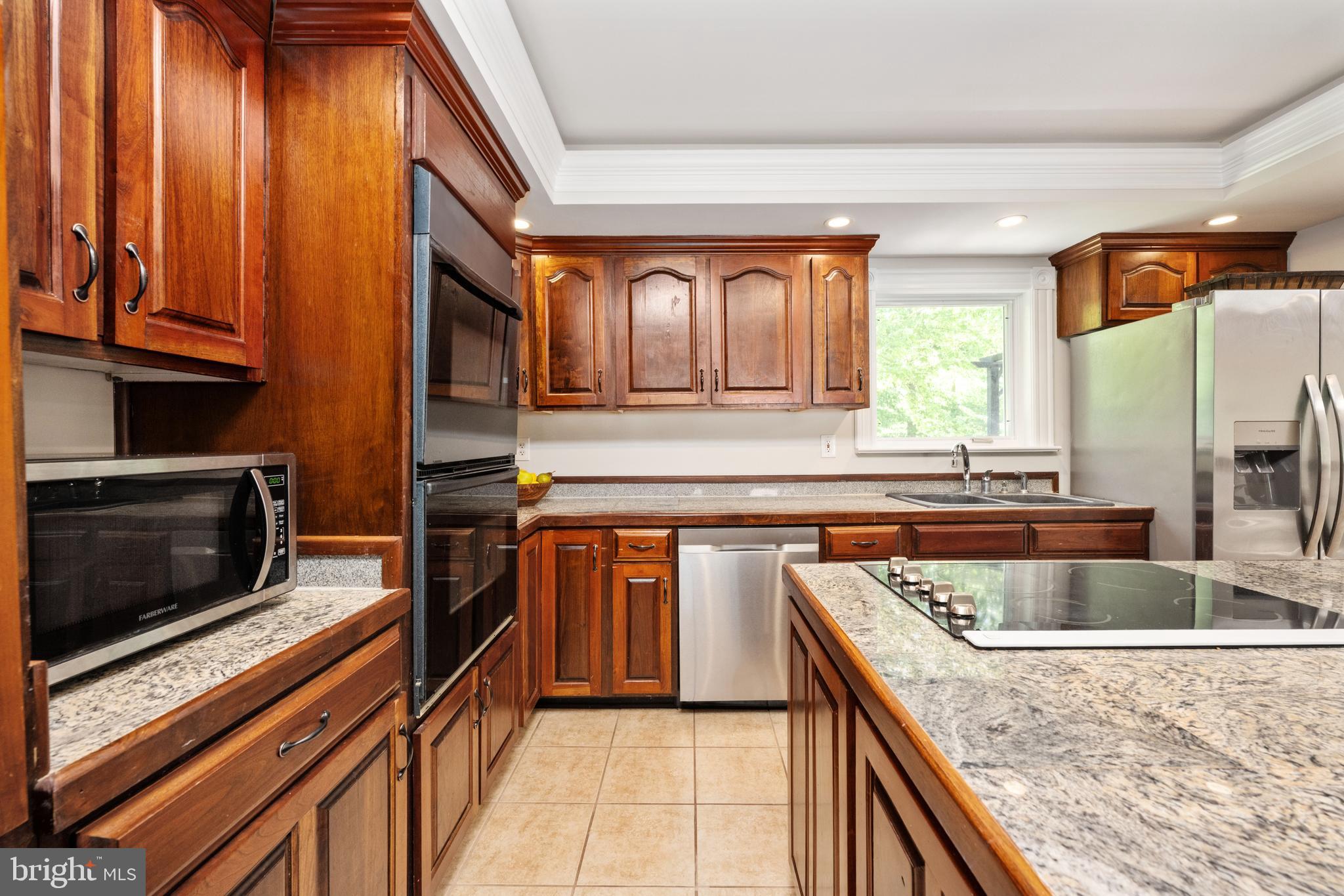 LAKE LAND OR - Residential