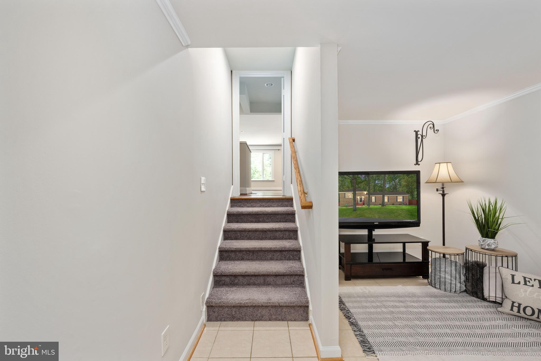 LAKE LAND OR - Residential