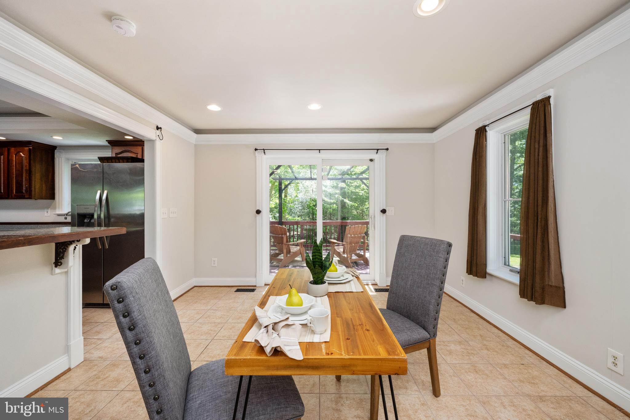 LAKE LAND OR - Residential