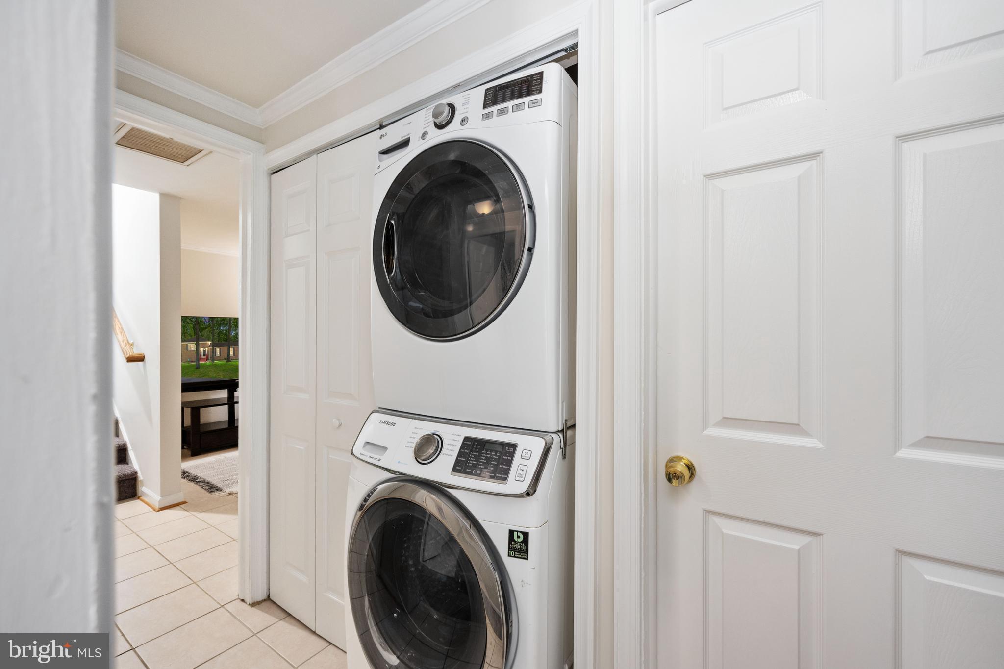 LAKE LAND OR - Residential