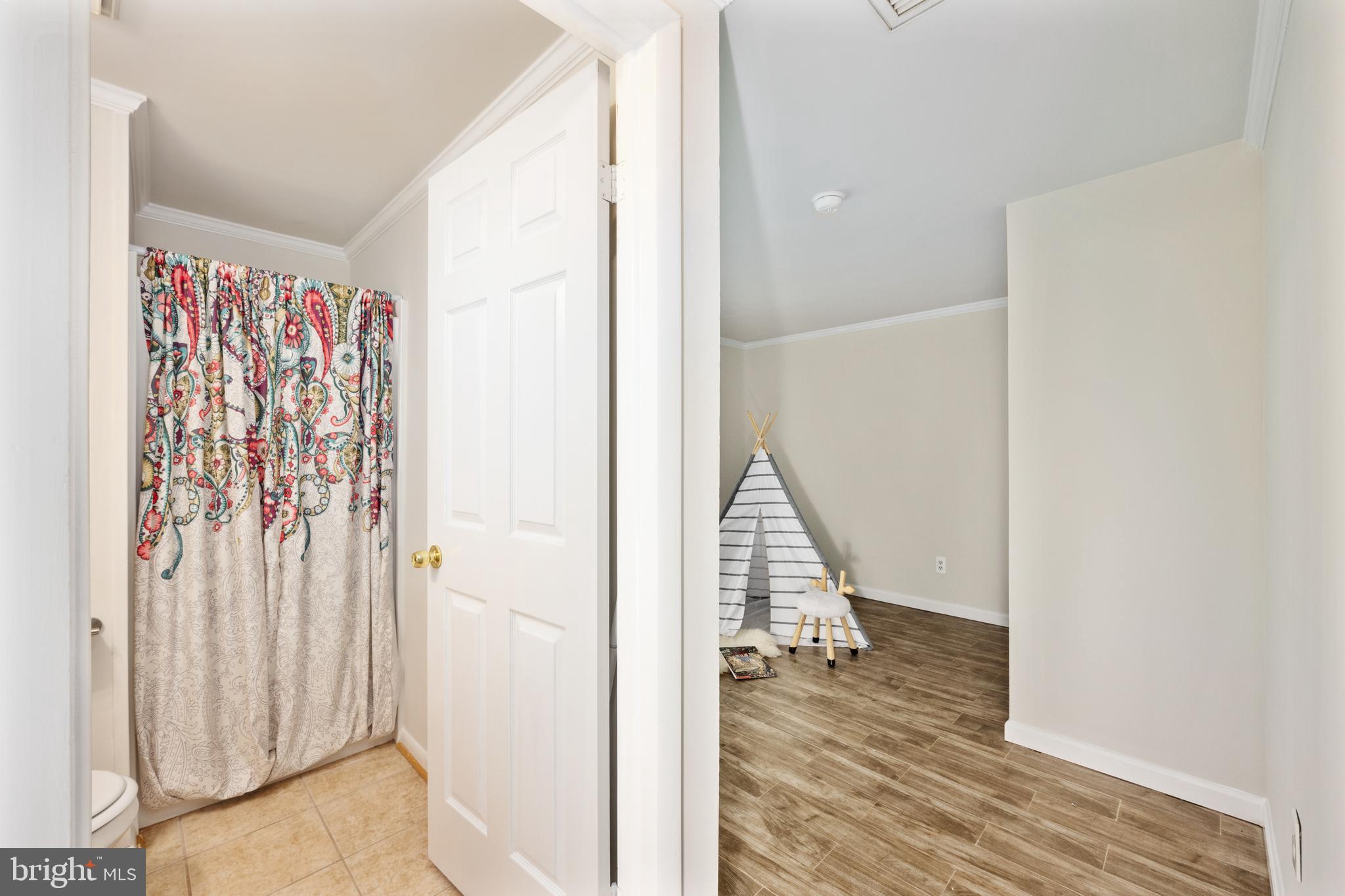 LAKE LAND OR - Residential