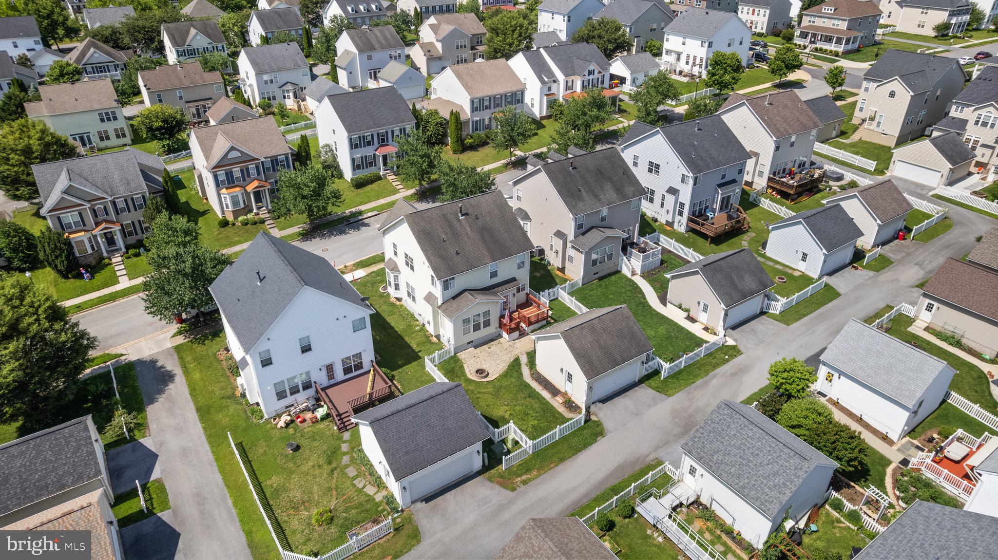 HUNTFIELD - Residential