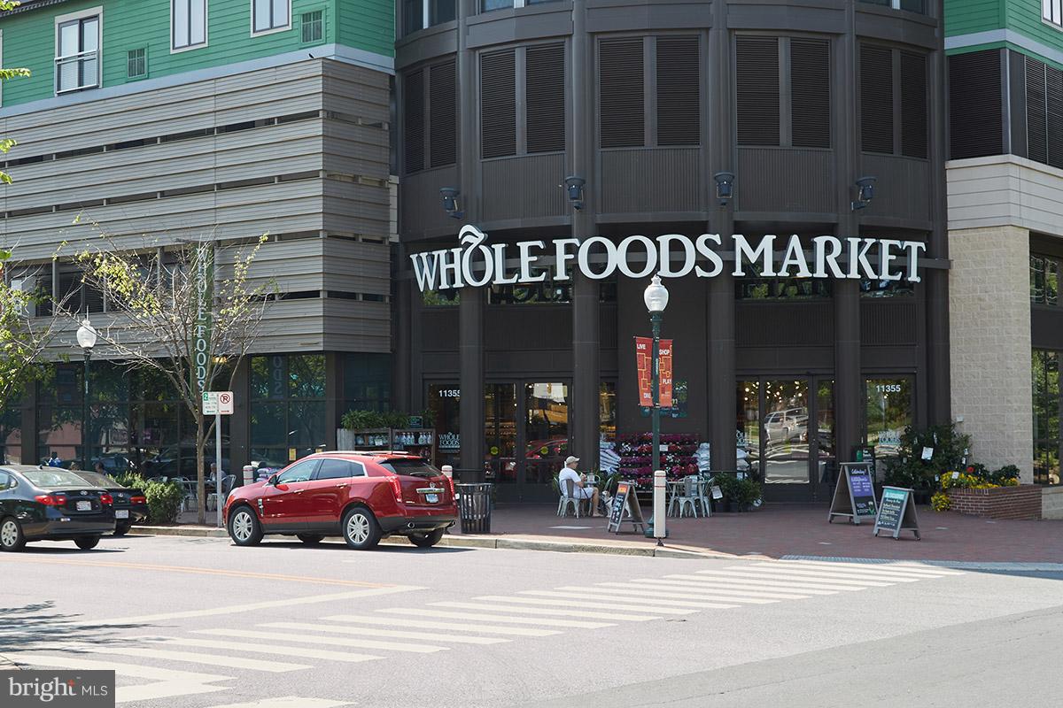 LUXBERRY COURTS - Residential