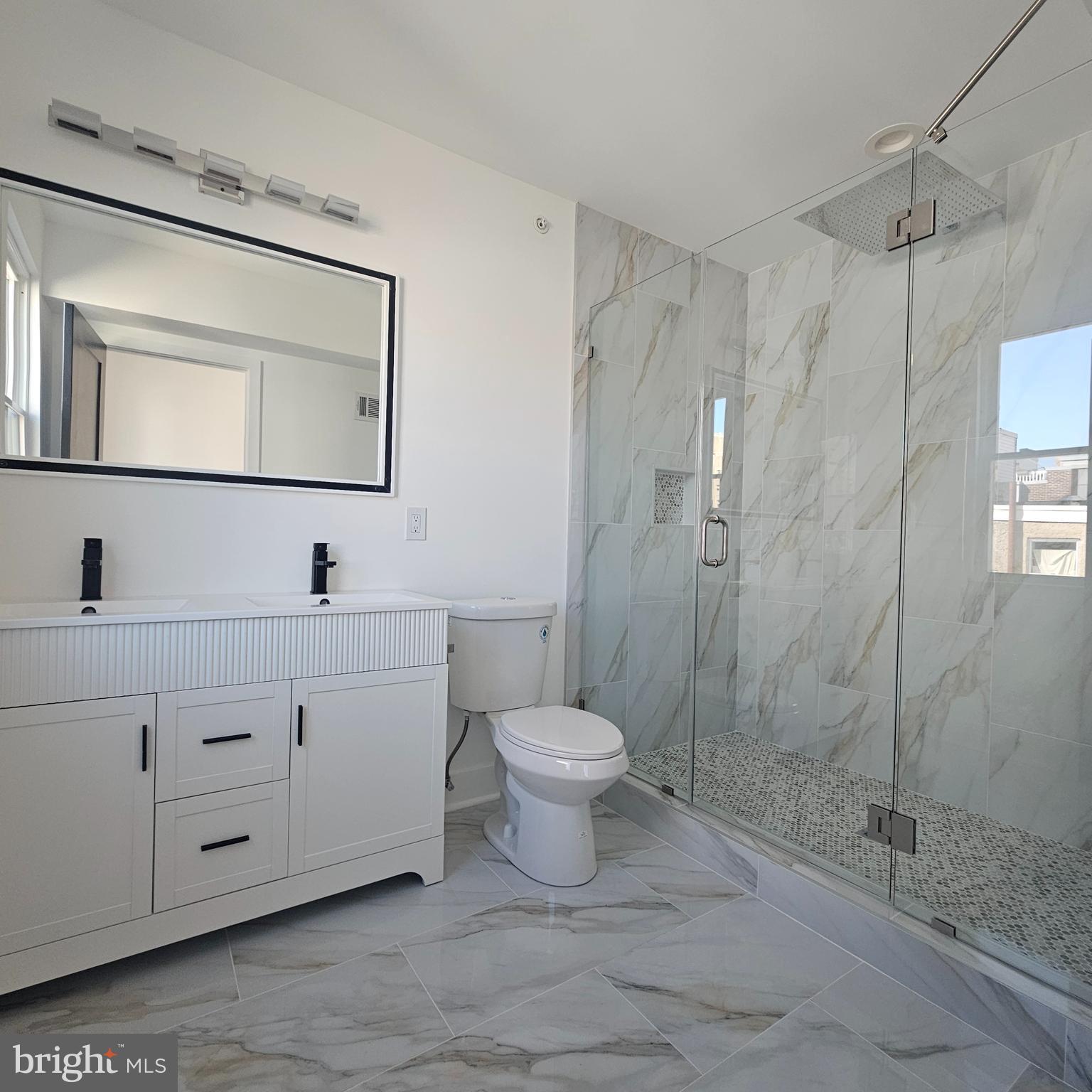 EAST PASSYUNK CROSSING - Residential