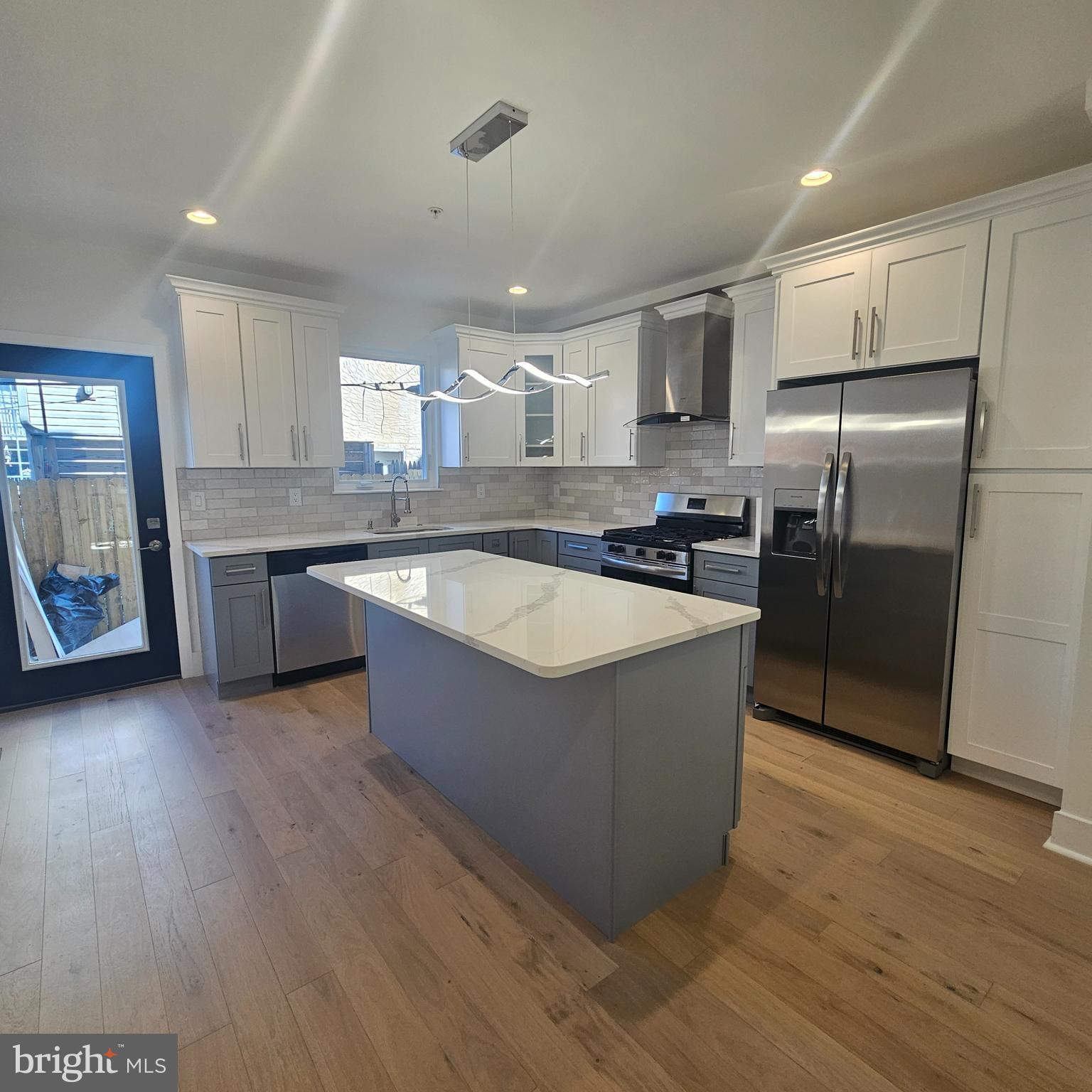 EAST PASSYUNK CROSSING - Residential