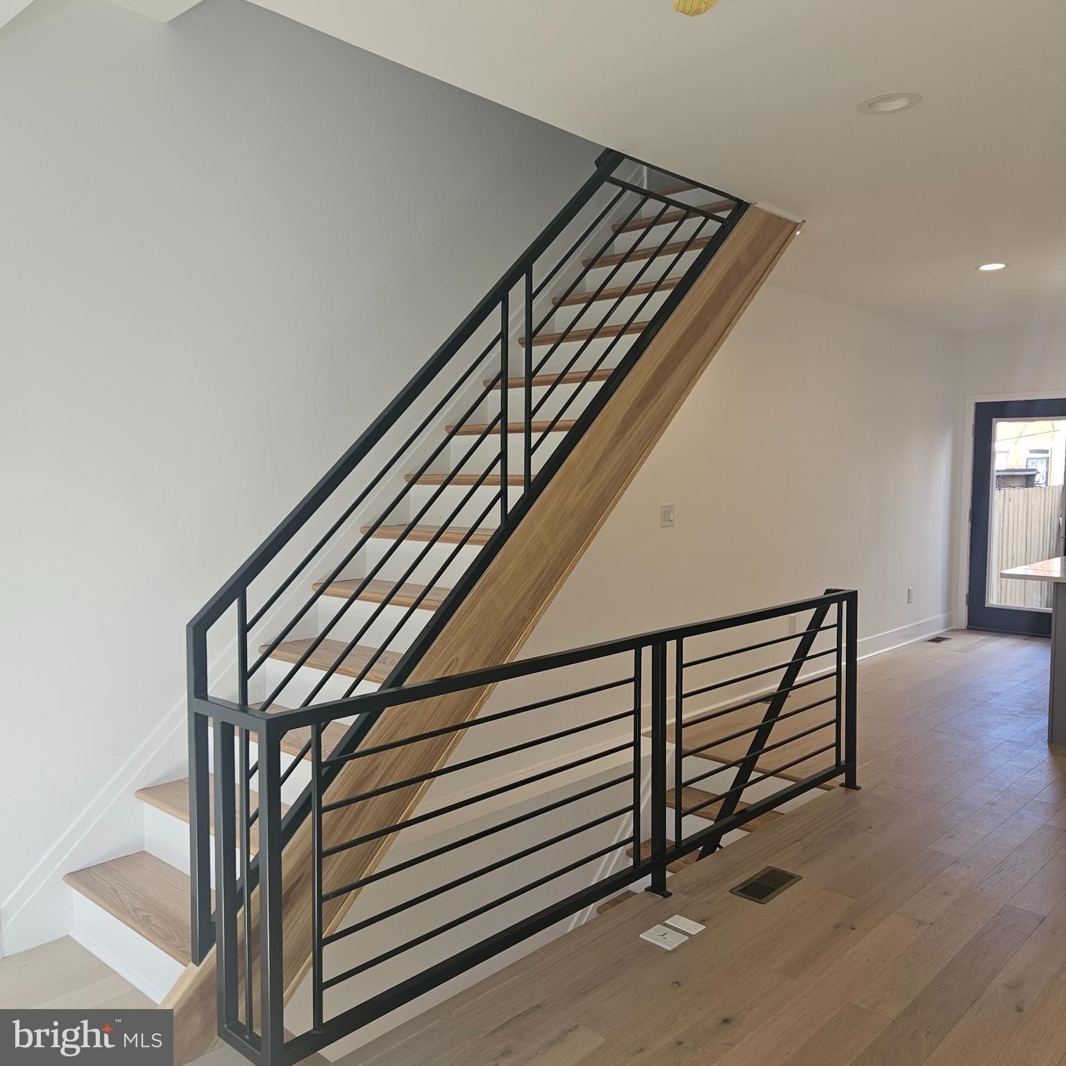 EAST PASSYUNK CROSSING - Residential