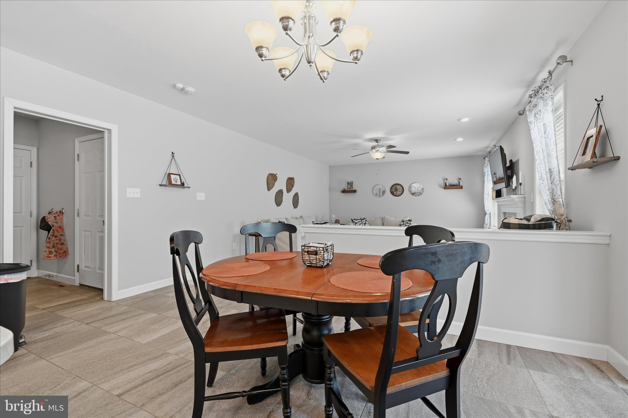 GREEN VALLEY WEST - Residential