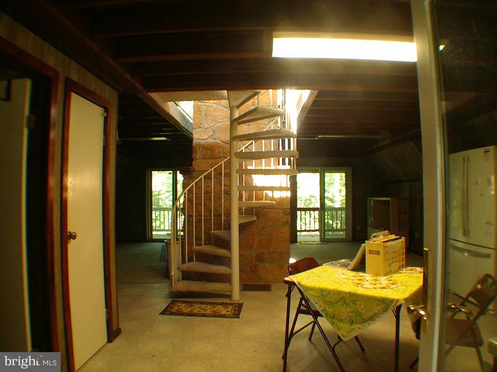 RITTERS HIDDEN VALLEY ESTATES - Residential