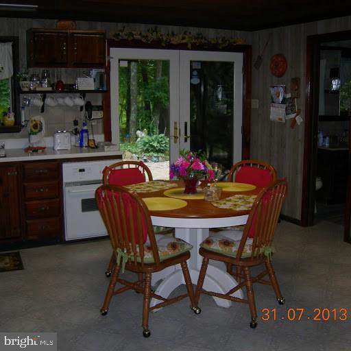 RITTERS HIDDEN VALLEY ESTATES - Residential