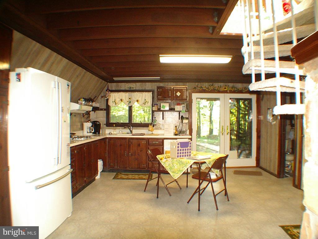 RITTERS HIDDEN VALLEY ESTATES - Residential