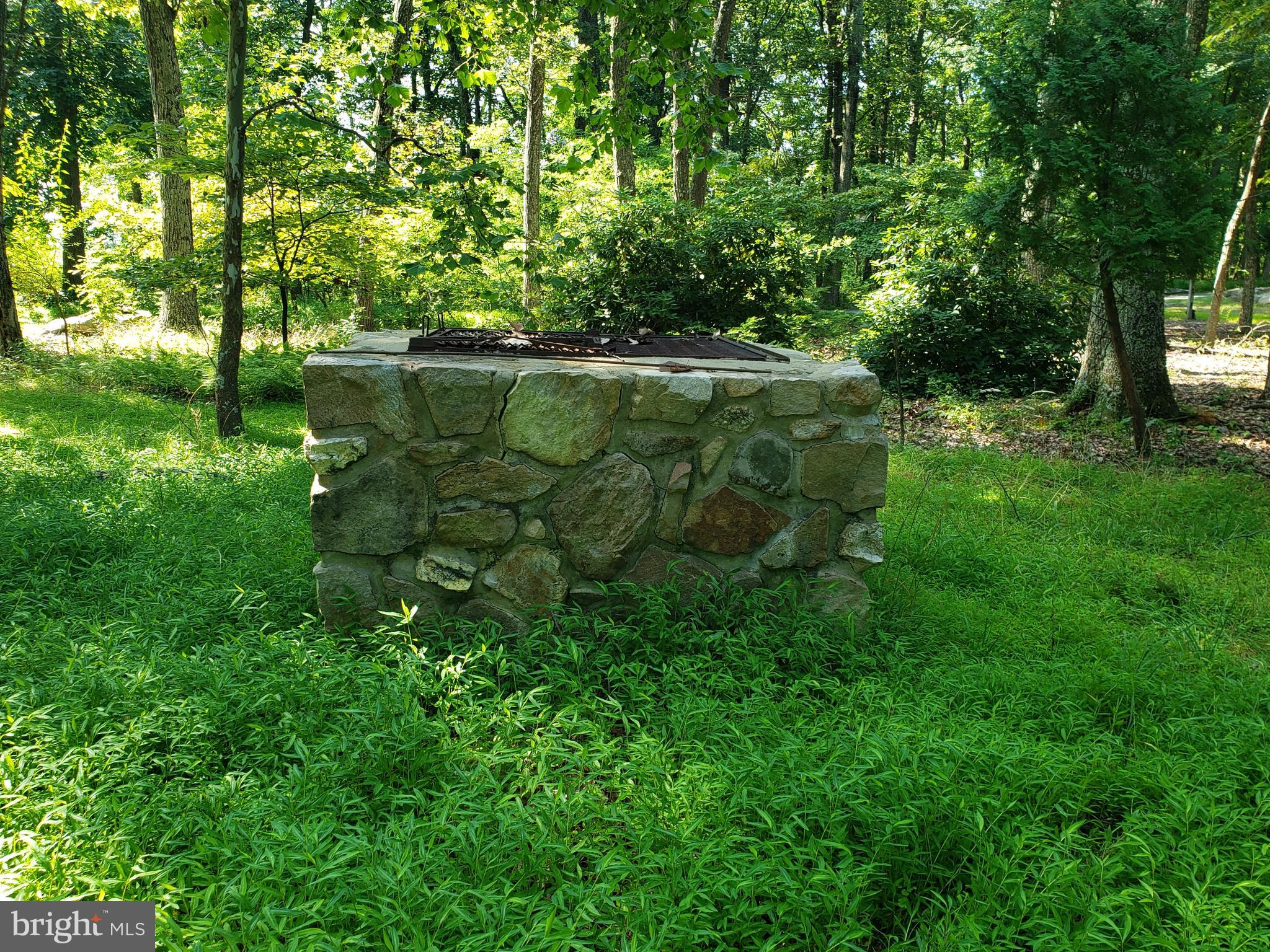 RITTERS HIDDEN VALLEY ESTATES - Residential