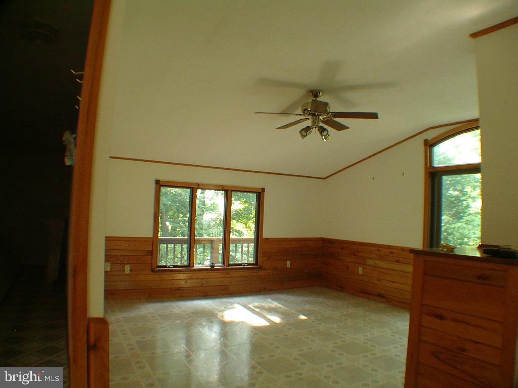 RITTERS HIDDEN VALLEY ESTATES - Residential