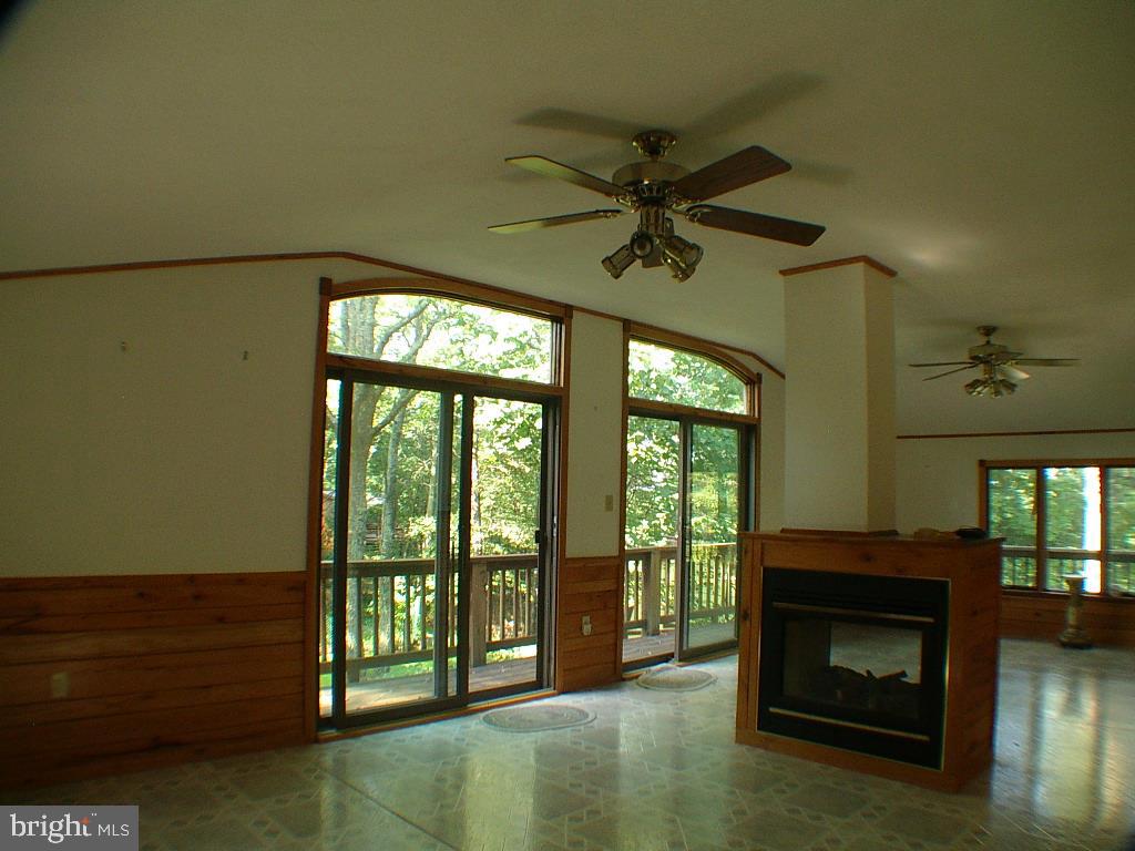 RITTERS HIDDEN VALLEY ESTATES - Residential