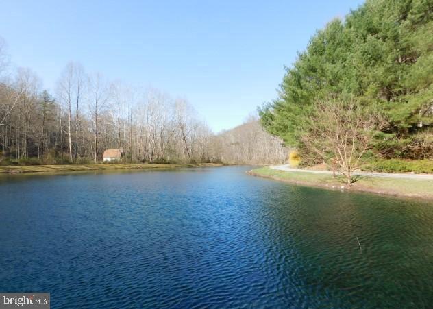 RITTERS HIDDEN VALLEY ESTATES - Residential